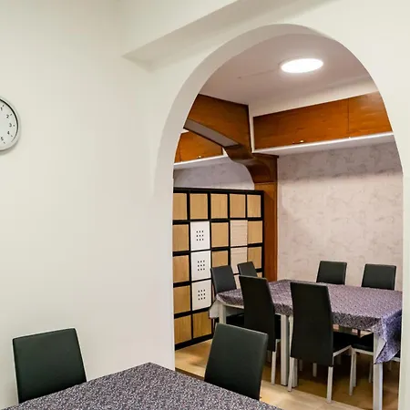 Casa Julio - Complete Coastal Retreat - Entire - 3 Min Walk From The Ocean - Shared Entrance With Host * Alcalá la Real