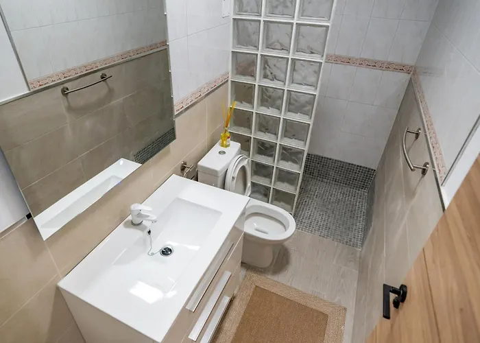 게스트하우스 Casa Julio - Coastal Retreat - 3 Min From
