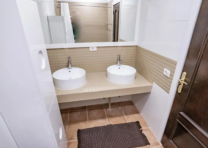 Casa Julio - Coastal Retreat - 3 Min From 4* Alcalá