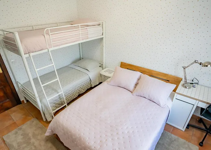 Casa Julio - Coastal Retreat - 3 Min From 게스트하우스 Alcalá
